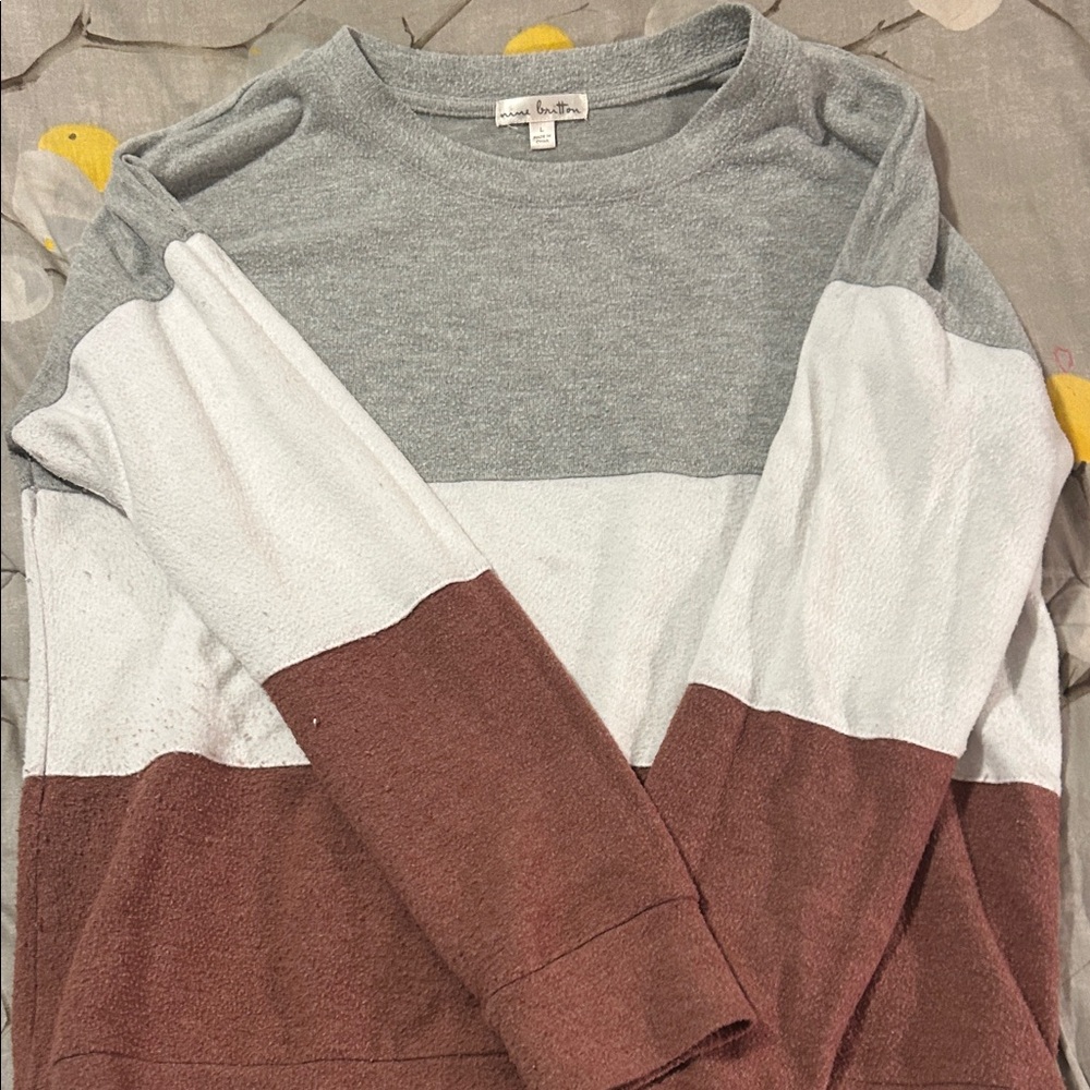 Nine Britton Heather Gray Top